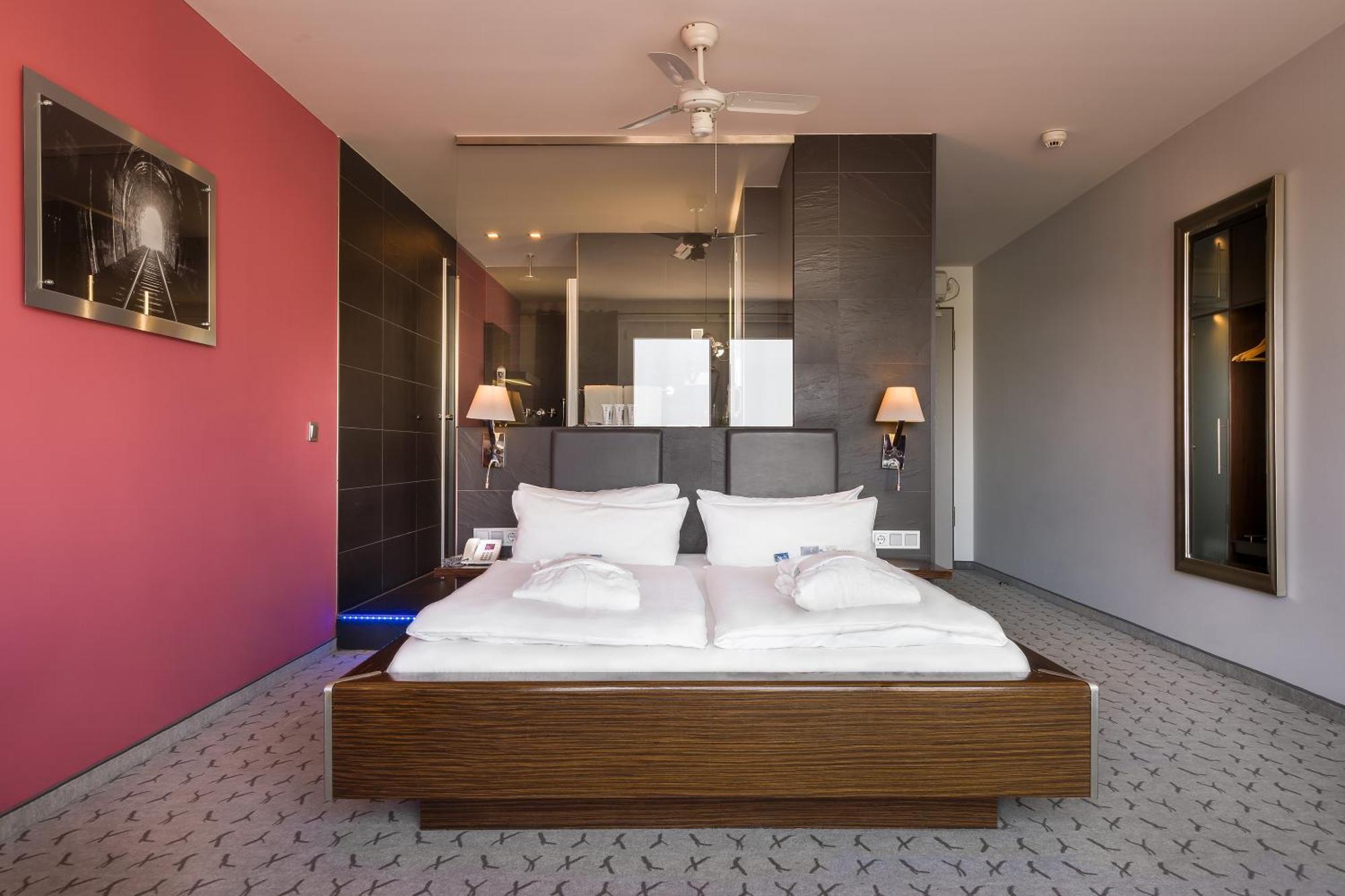 Hotel Garner 4*